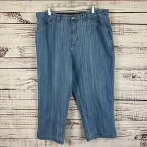 Women's VTG 2003 CJ Banks Striped Light Wash Denim Jean Capris Casual Size 18W